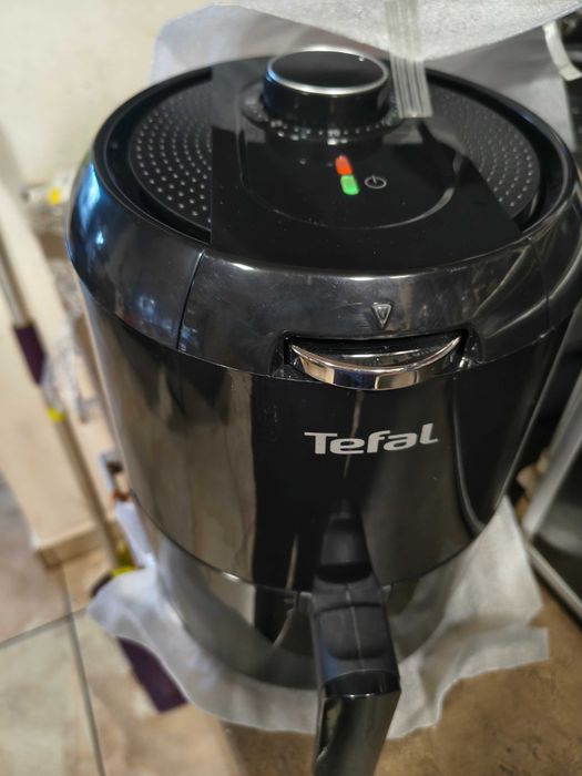 Friteuză cu aer cald Tefal Easy Fry Compact