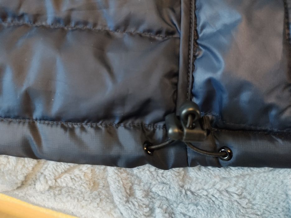 Мъжко,спортно яке- levis