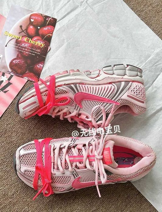 Nike Air Zoom Vomero 5