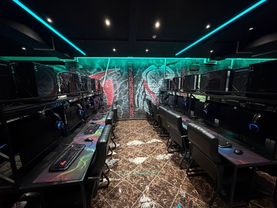 Гаме клуб,компьютер хона сотилади 50 штук  компьютер есть ...