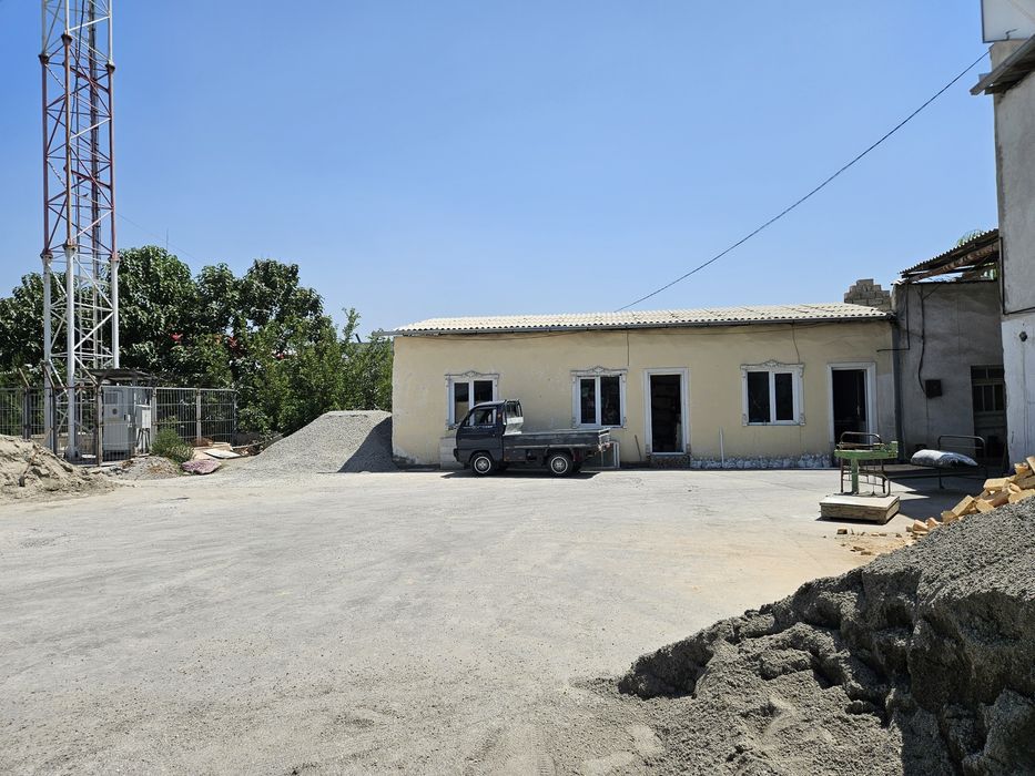 Нотурар жой сотилади фараона шахар ичида катта йул буйи полвон шашлык