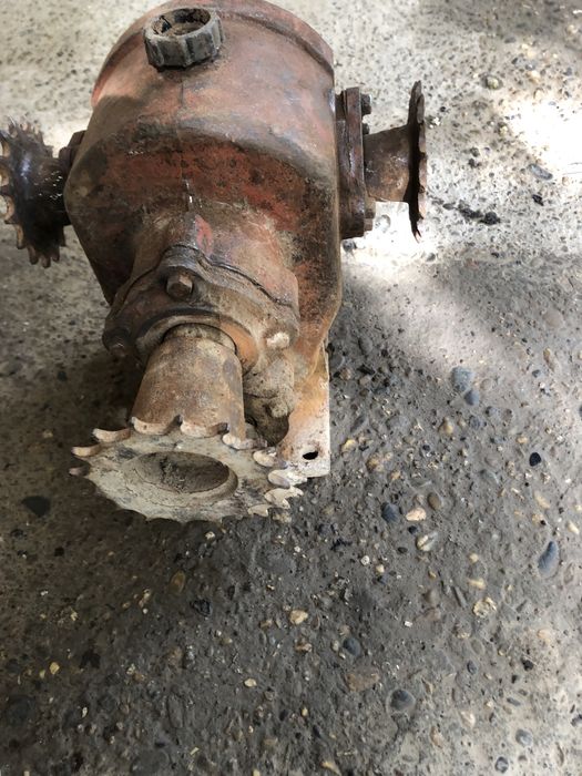 Редуктор угловой