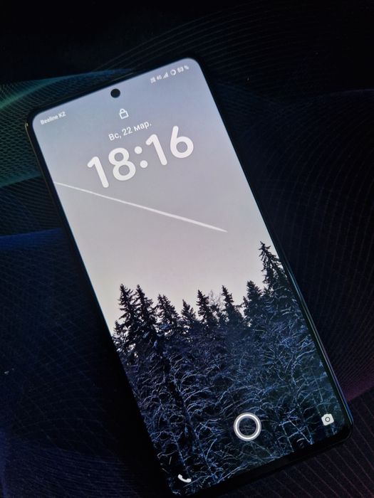 Vivo V27e в идеальном состоянии