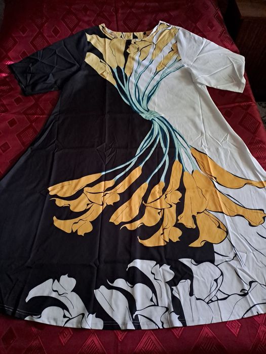 Продаётся платье БОХО размер 54-60,ткань вискоза