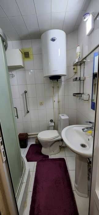 Срочно сдаю квартиру ул. Мирза Улугбека