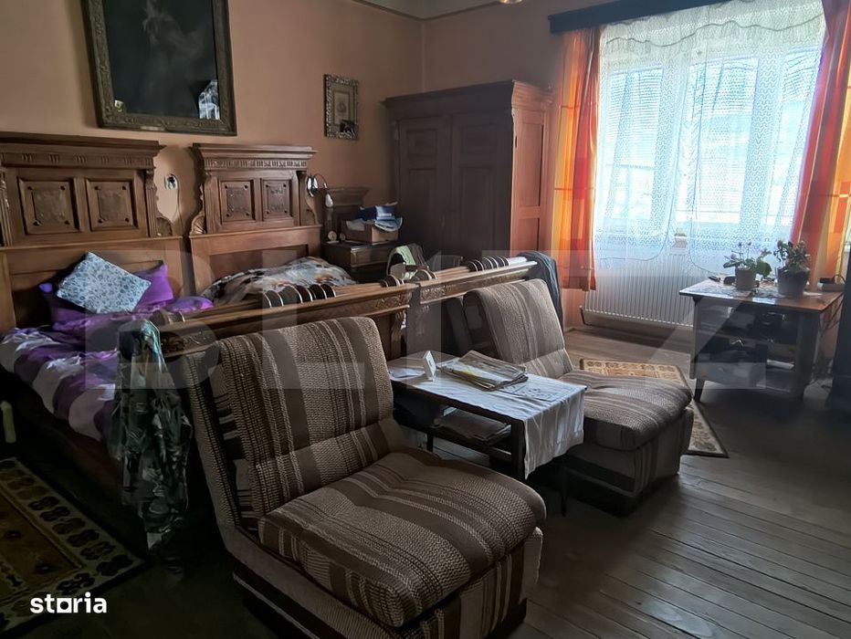 Casa de vanzare, 244 mp, teren 7729 mp, zona Ocna Dejului