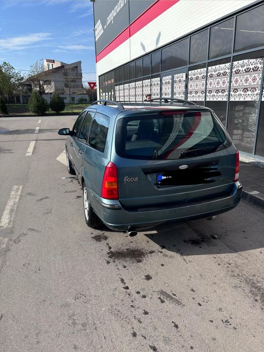 Vand ford focus 1.6 16V benzina  an 2003 38 mil