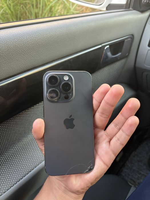 Iphone 15 pro 256 sim/esm