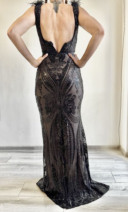 Официална черна рокля хс-с