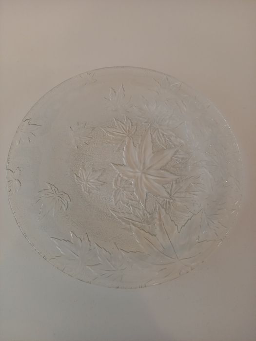 Комплект стъклени чинии