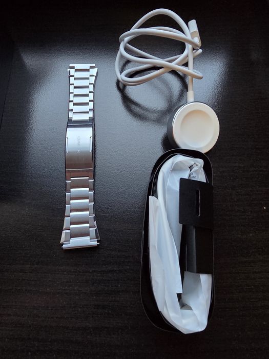 ЧИСТО НОВ!!! Смартчасовник Huawei Watch Ultimate 2 Blue