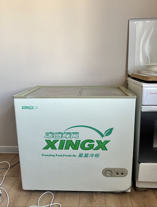 Морозильник сатылады кішісі и үлкені бар