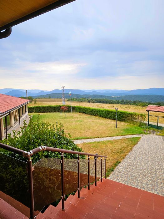 Продава се Къща в Елена - 860 кв.м за 1779 €/кв.м - Снимка #3