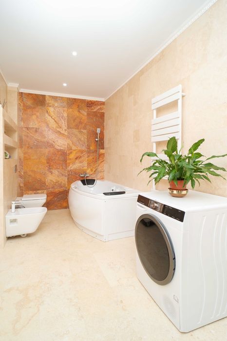 Vilă Exclusivista Breazu-244.4mp-Mobilata.Direct de la proprietar.