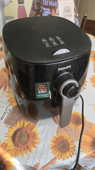 Phillips air fryer HD9721