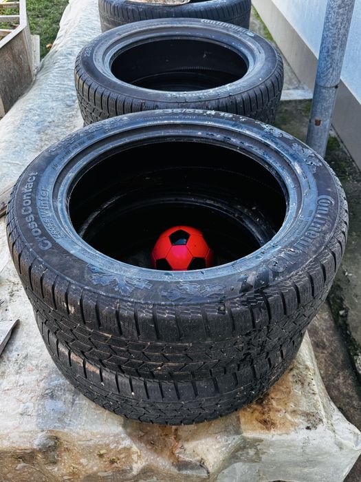 Set 4 anvelope 235/55R19 IARNĂ CONTINENTAL Cross Contact,profil bun