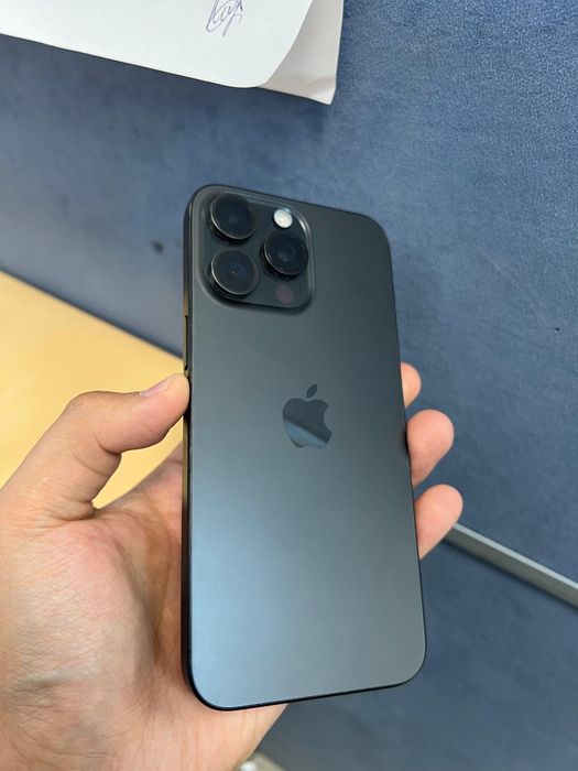 Продам Iphone 15 Pro Max