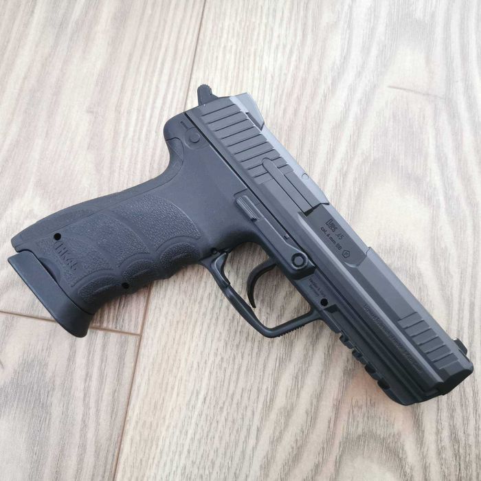 Еърсофт пистолет Heckler & Koch HK45 от UMAREX Германия Метална рама