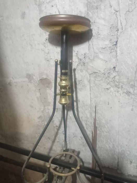 Подставки декоративные под цветы.