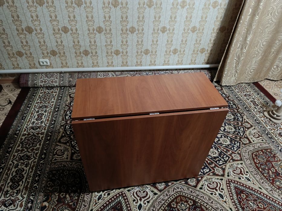 Стол- книжка, раскладной