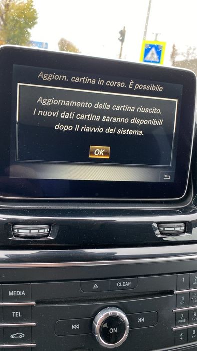 SD Card USB Harti GPS Mercedes Garmin activare CarPlay Android YouTube