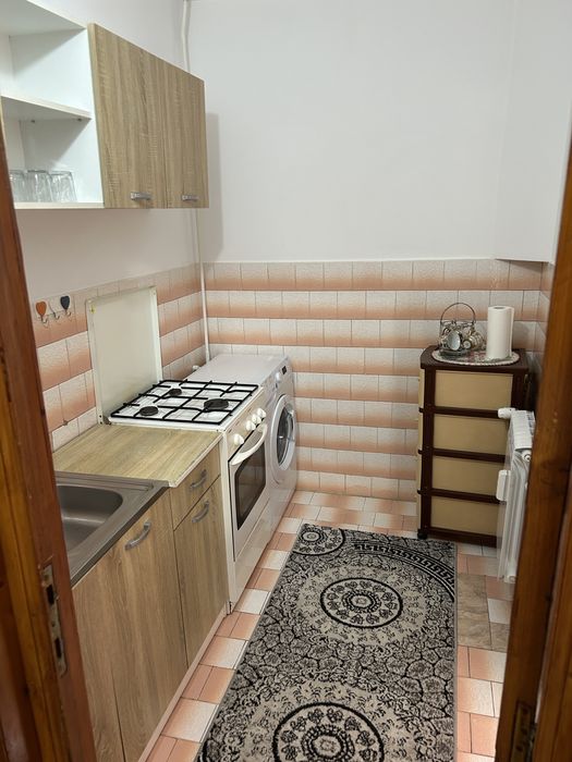 Garsonieră de închiriat