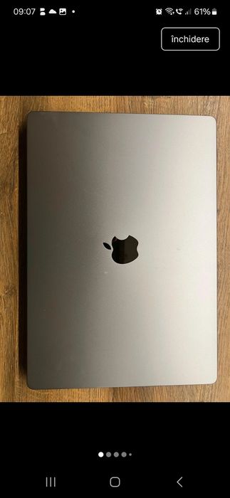 MacBook Pro 2023 baterie 90%