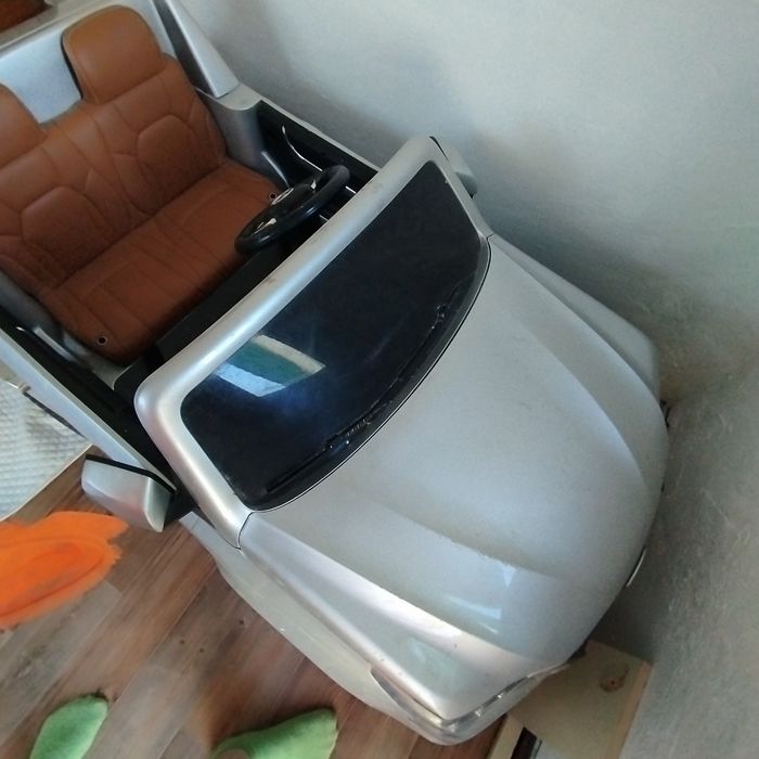 Электромобиль Лексус