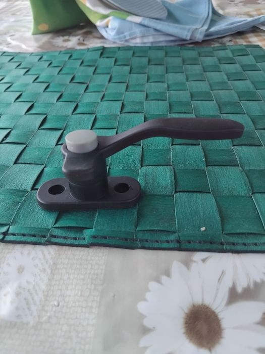 Mâner fereastră rulotă