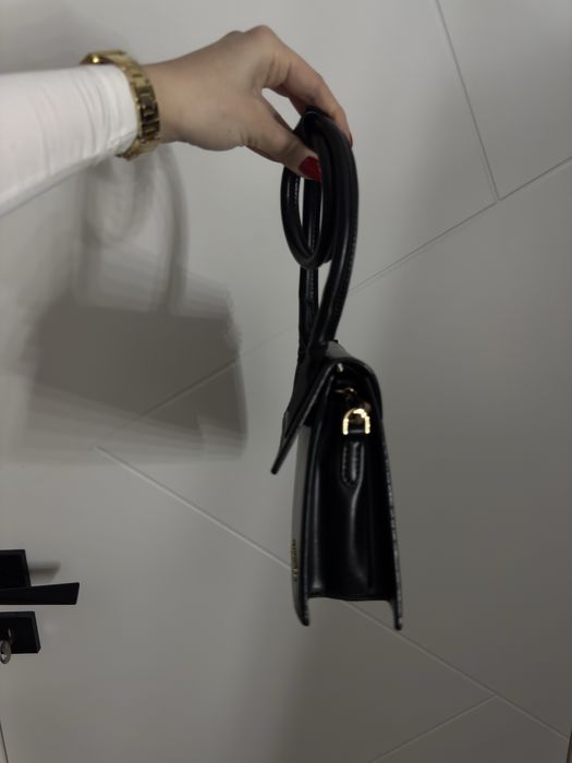 Чанти на jacquemus