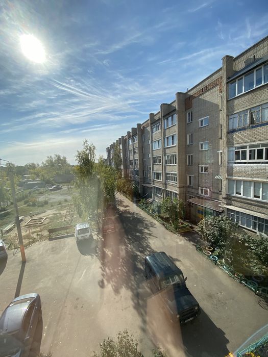 Продам 3-ком квартиру Островского 147