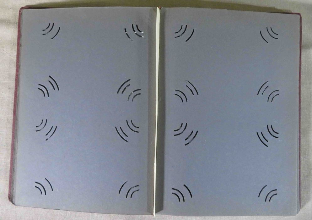 Фотоальбом советский 50х годов и современные фоторамки