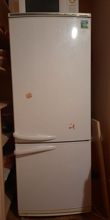 Холодильник Атлант двухкамерный