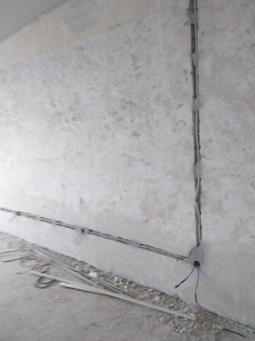 Electrician .  servici instalatii electrice si automatizari