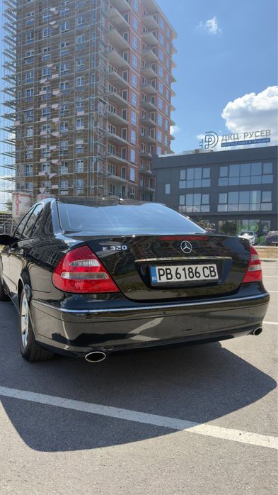Mercedes E320 бензин-газ