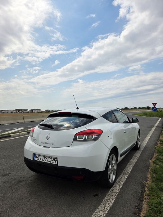 RENAULT Megane 2010 — imagine 4