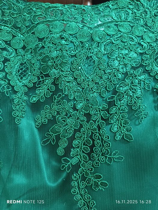 Красивое платье к