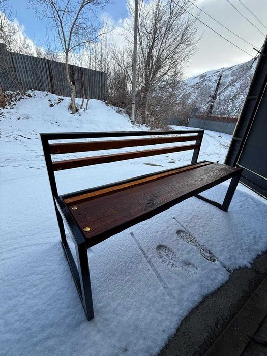 продам лавочку металл, дерево