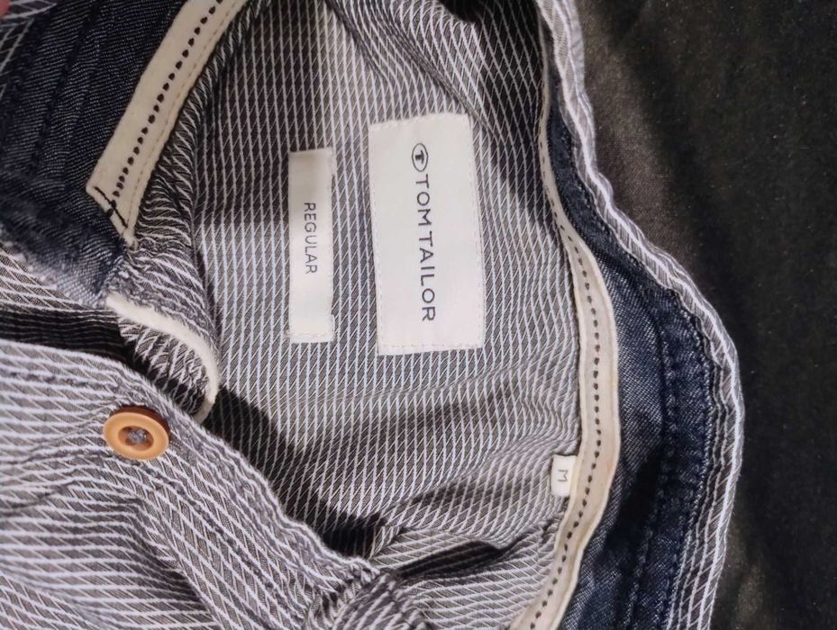 Cămașă gri cu mânecă lungă mare