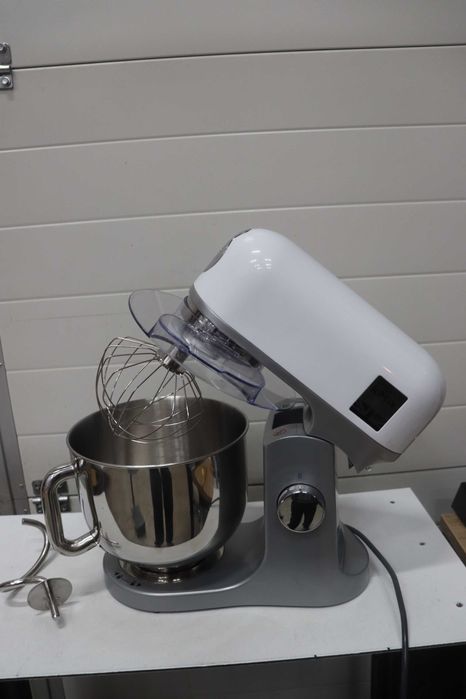 Кухненски робот Kenwood kMIX, 1000W, 5л купа, 2 аксесоара, 7 скорости