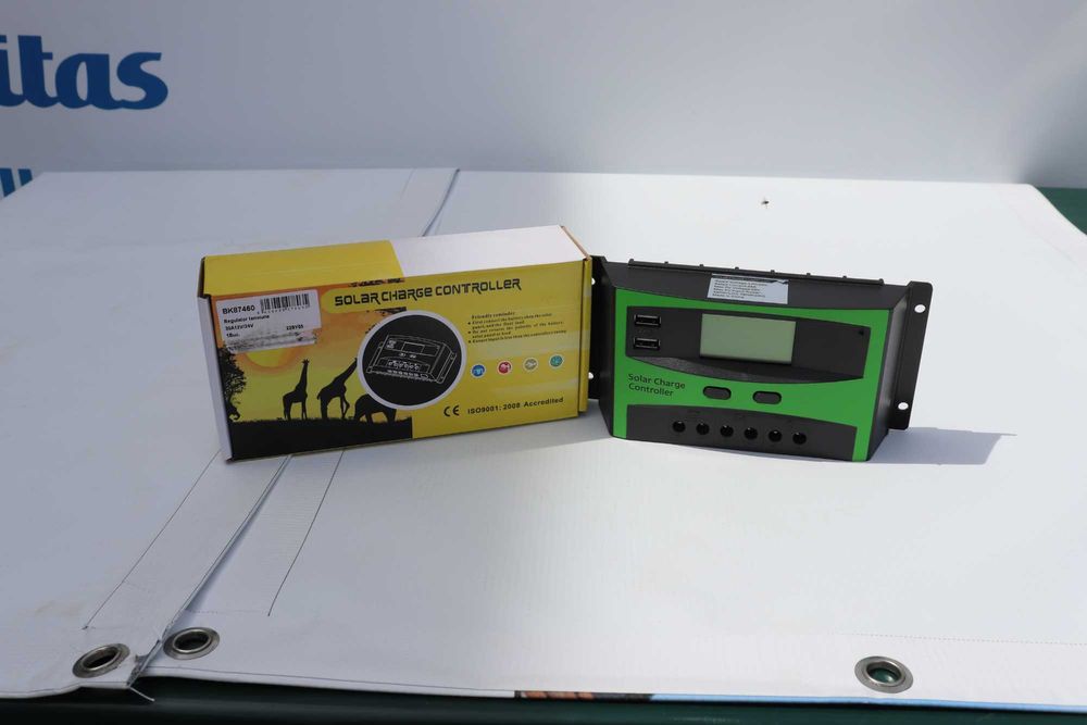 Regulator 30A tensiune pentru panou solar sau gard electric