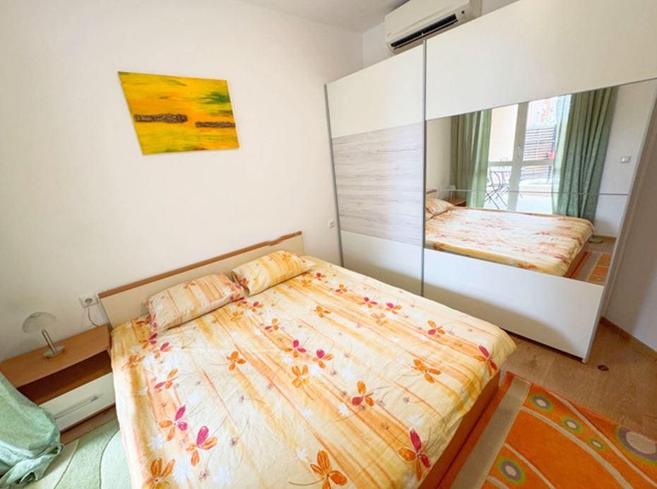 Дава се под наем Двустаен апартамент в Варна, Бриз - 55 кв.м за 613 € - Снимка #4