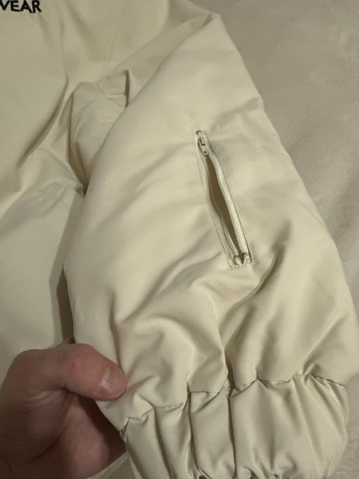 Продам новую куртку Rocawear