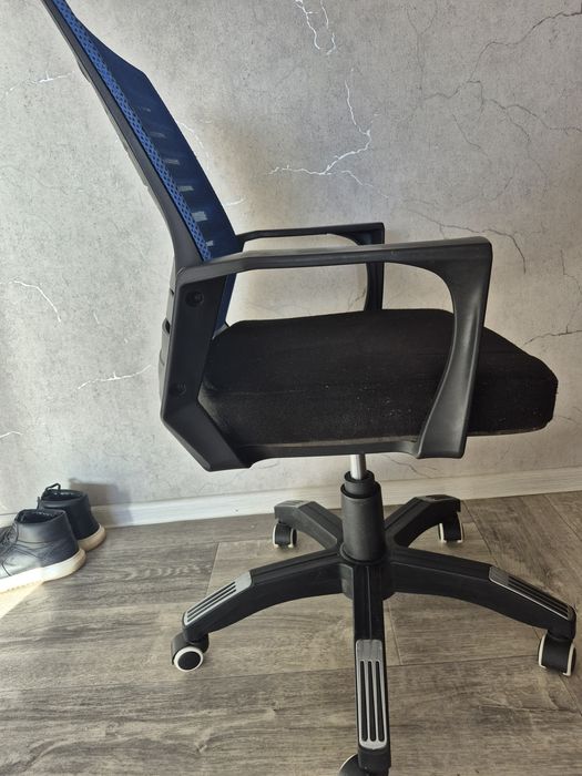 Кресло   рабочее