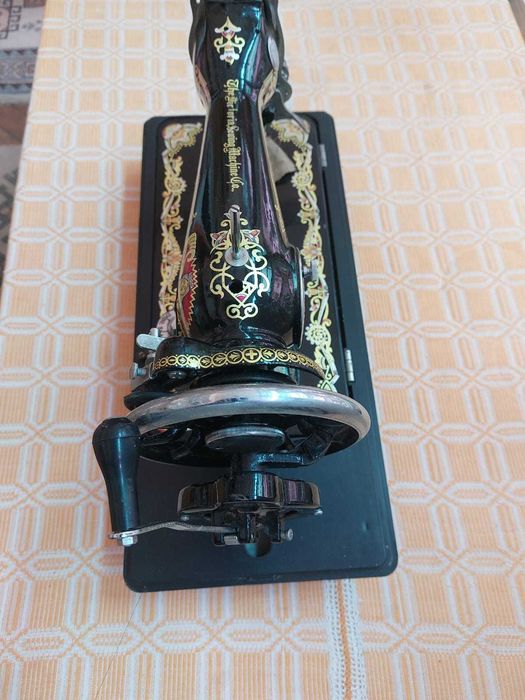 Vand masina de cusut veche