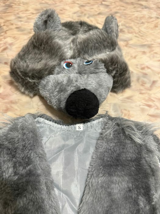 Продам новогодние костюмы