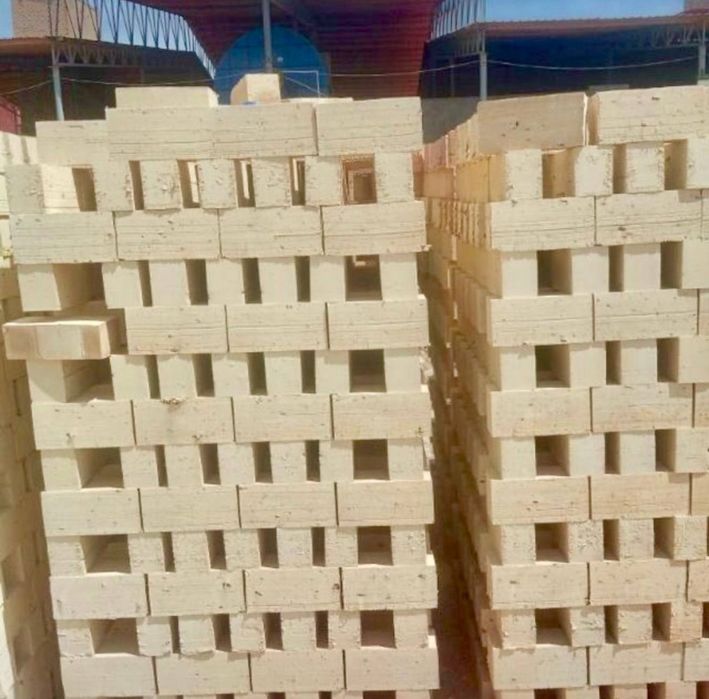 Sifatli pishgan gʻisht sotiladi.Soniga sifatiga javob