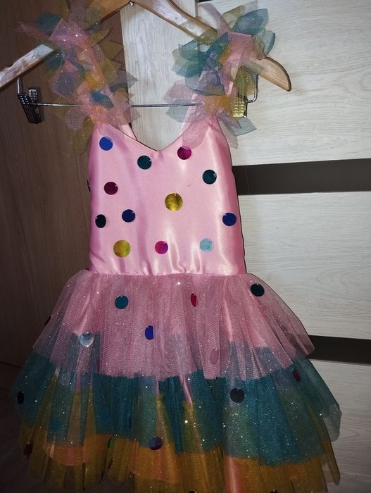 Платье на девочку