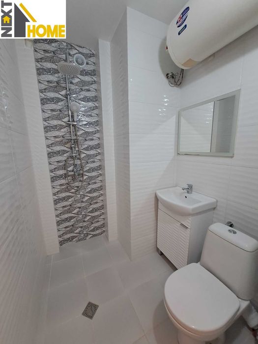 Просторен двустаен апартамент с ГАРАЖ