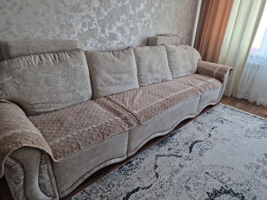 Продам диван срочно!